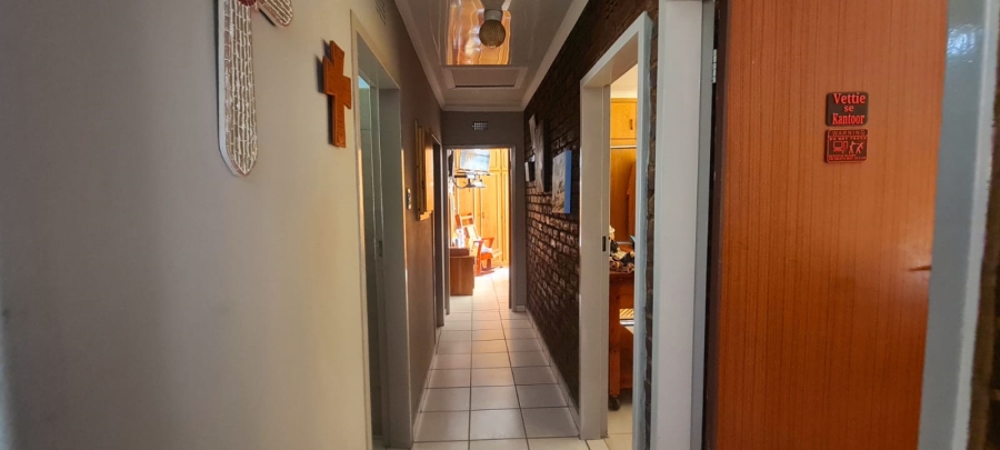3 Bedroom Property for Sale in Orkney Park North West
